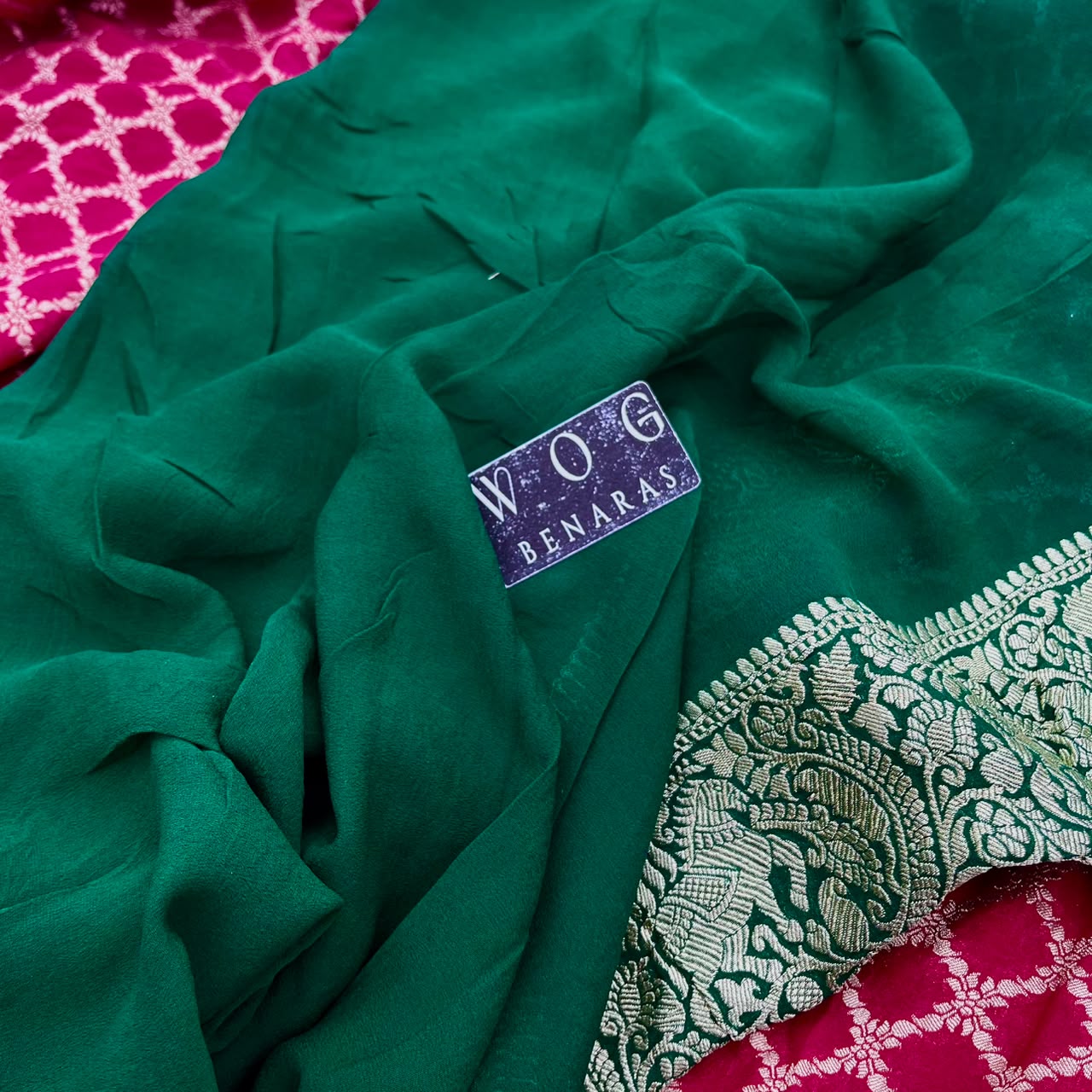 RANI PINK & GREEN PURE KHADDI GEORGETTE SAREE