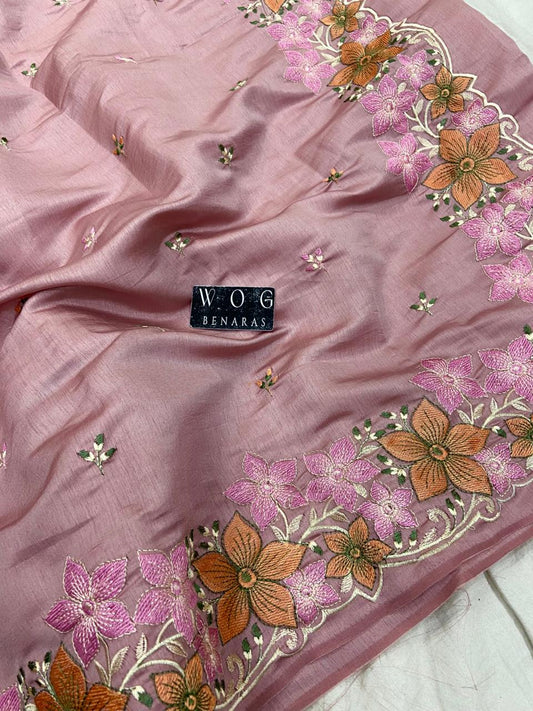 ONION PINK SILK SAREE WITH BUTI AND FLORAL BORDER