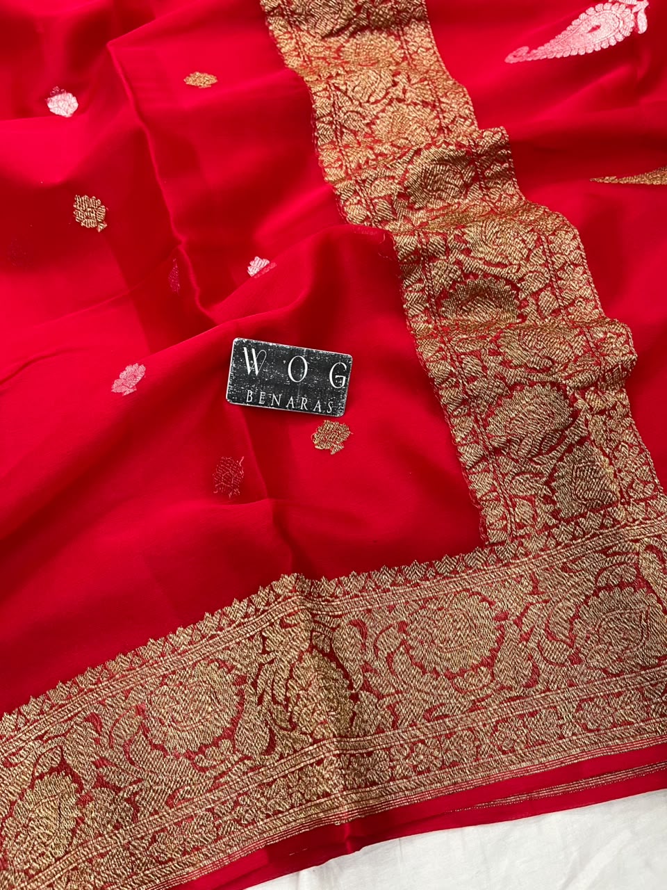 BRIDAL RED PURE HANDWOVEN KHADDI CHIFFON SAREE WITH ANTIQUE