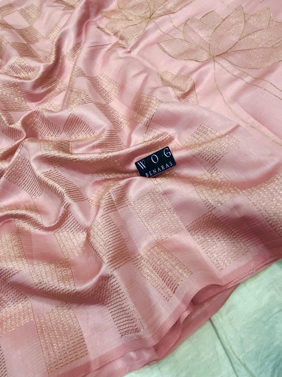 BLUSH PINK SILK SAREE WITH FLORAL PALLU