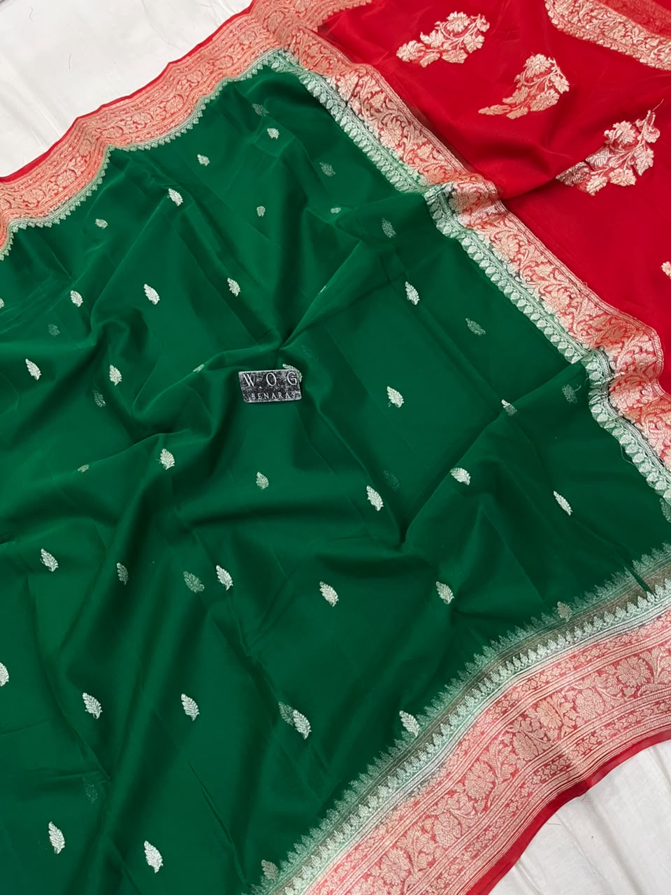 BOTTLE GREEN & RED PURE HANDWOVEN KHADDI CHIFFON SAREE