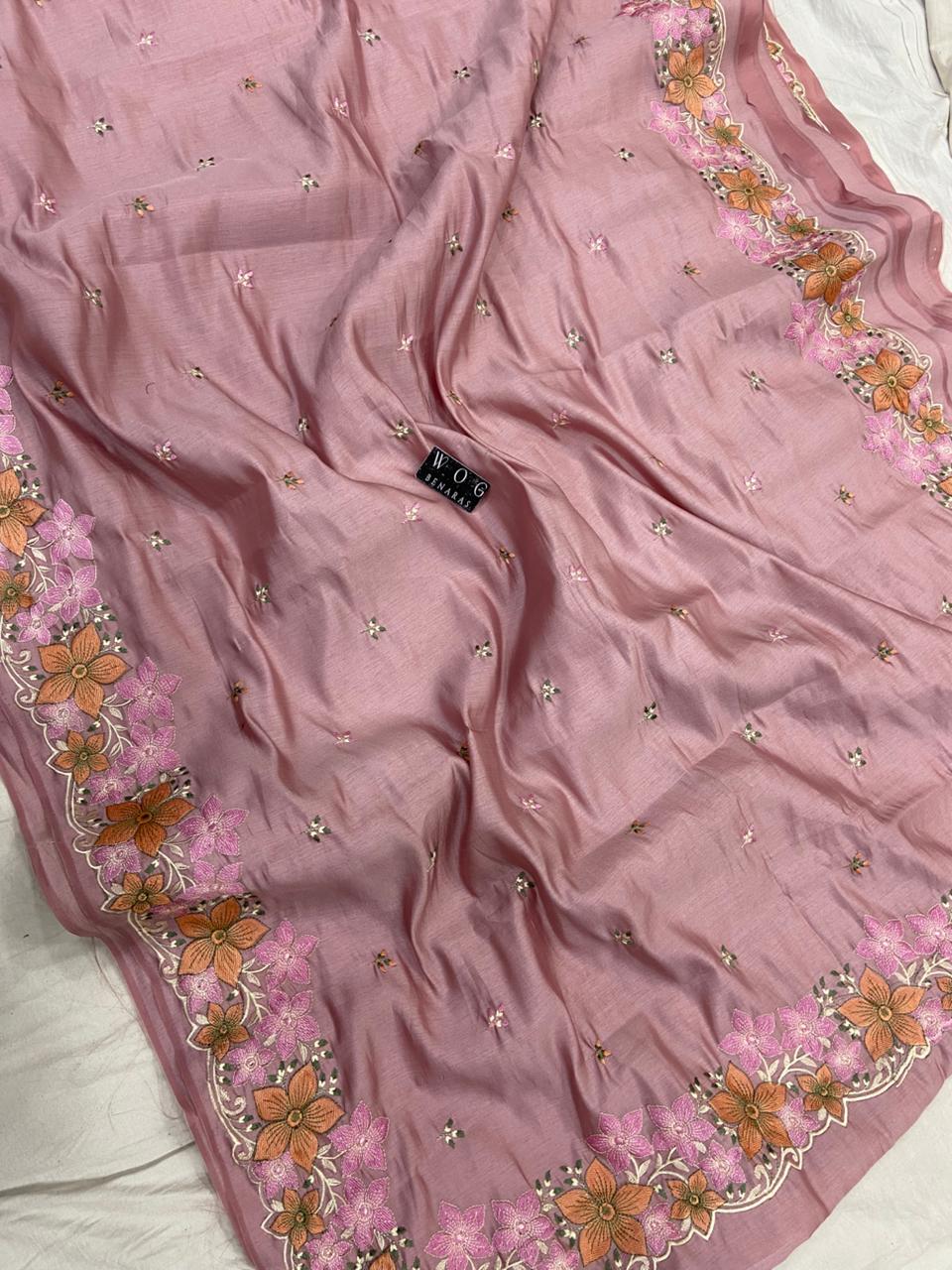 ONION PINK SILK SAREE WITH BUTI AND FLORAL BORDER
