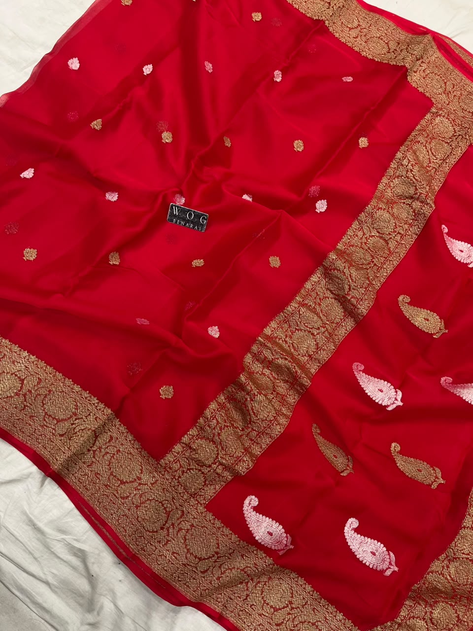 BRIDAL RED PURE HANDWOVEN KHADDI CHIFFON SAREE WITH ANTIQUE