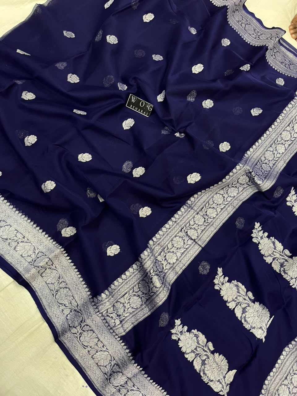 NAVY BLUE PURE HANDWOVEN KHADDI CHIFFON SAREE