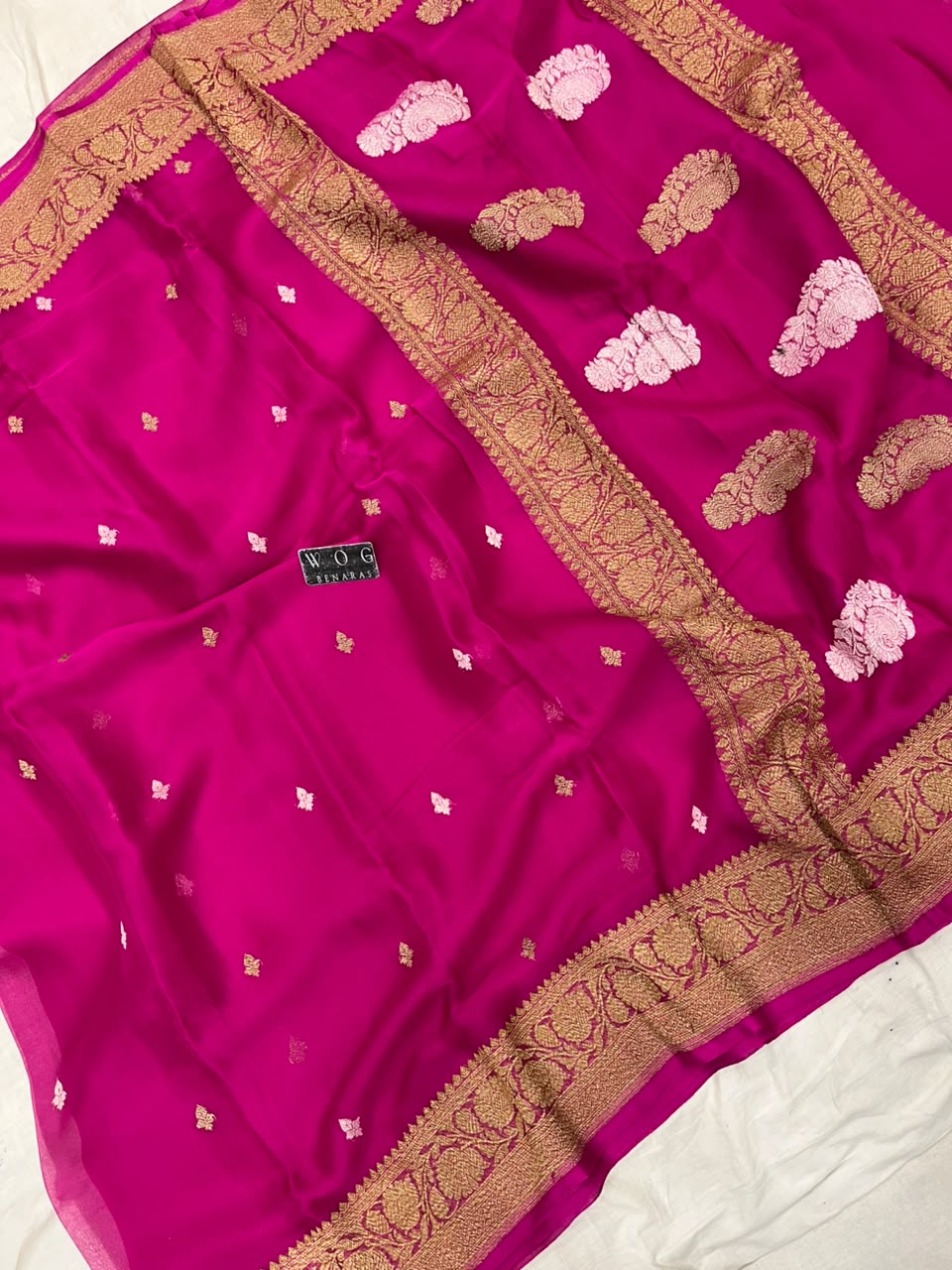 RANI PINK PURE HANDWOVEN KHADDI CHIFFON SAREE WITH ANTIQUE