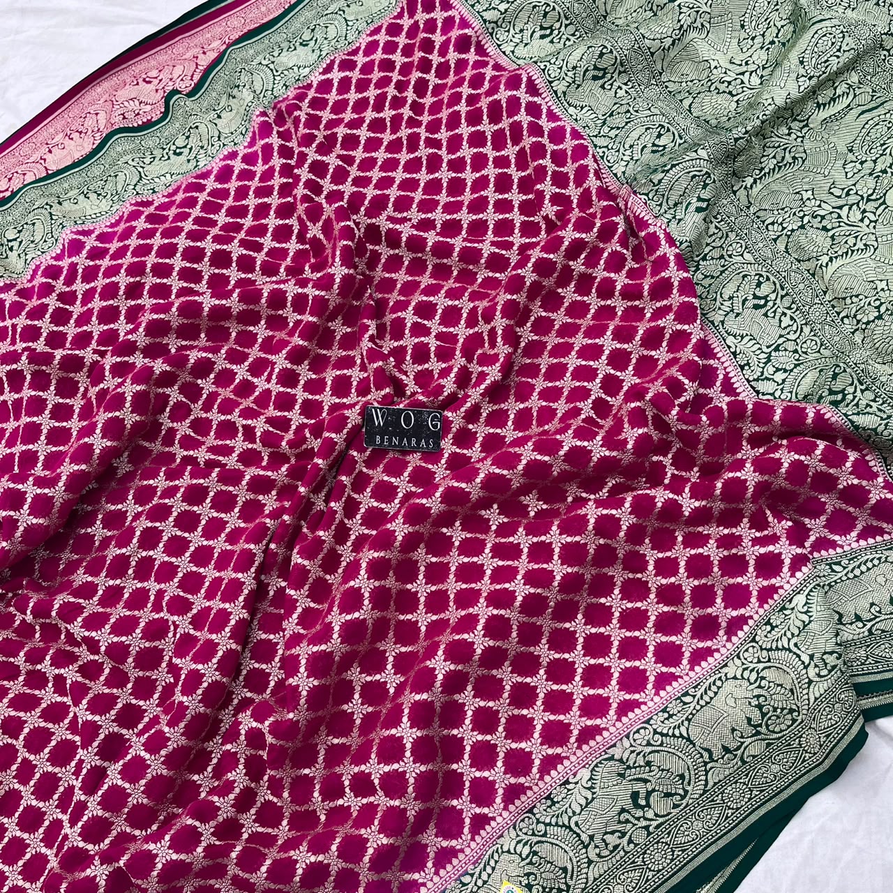 RANI PINK & GREEN PURE KHADDI GEORGETTE SAREE