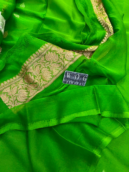 MEHENDI GREEN PURE HANDWOVEN KHADDI CHIFFON SAREE WITH ANTIQUE