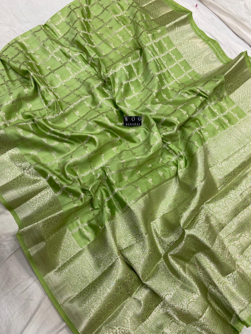 LIGHT PISTA PURE CHINIYA SILK SAREE