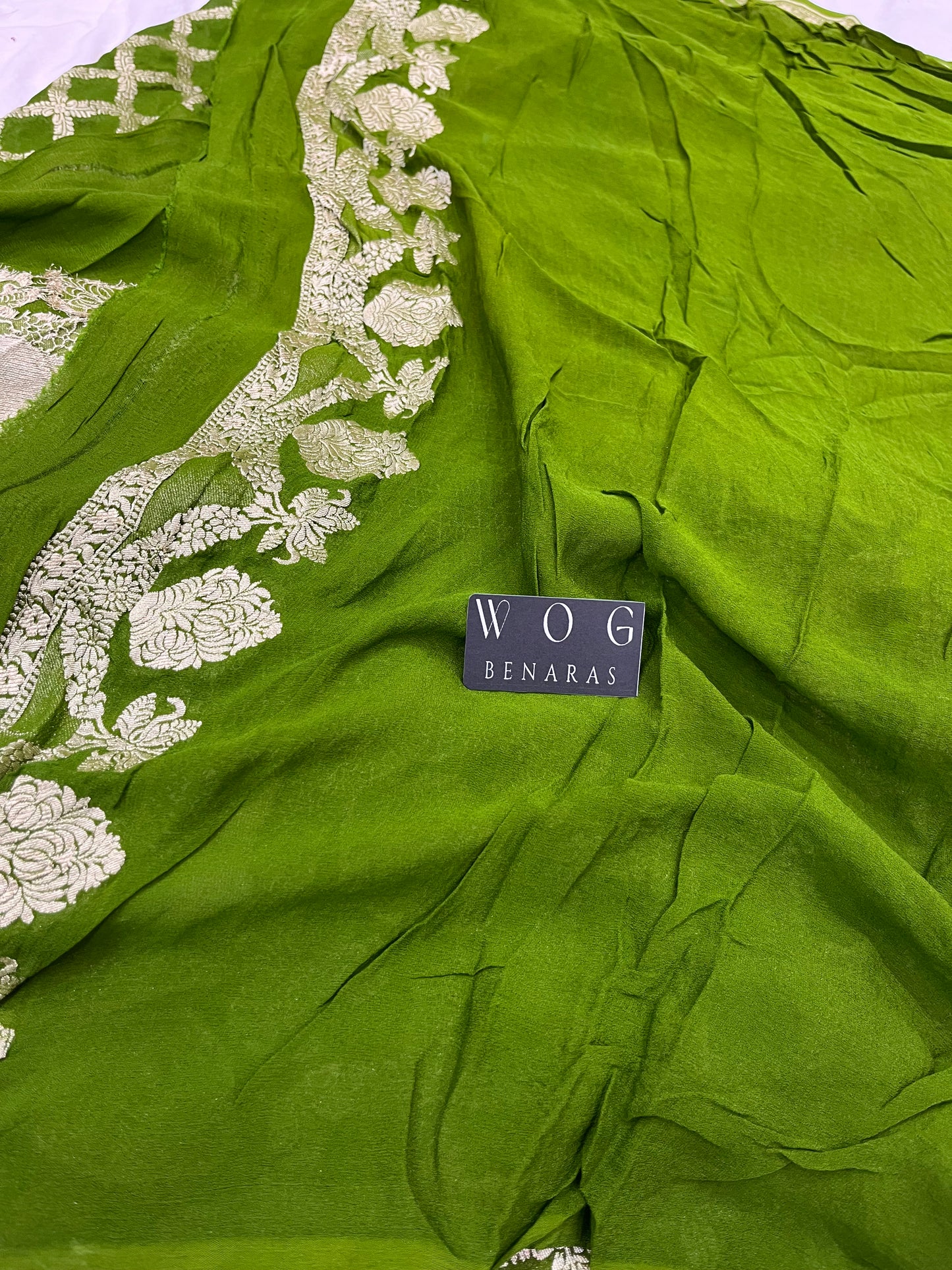 Khaddi Georgette Ghatchola In Mehendi Colour