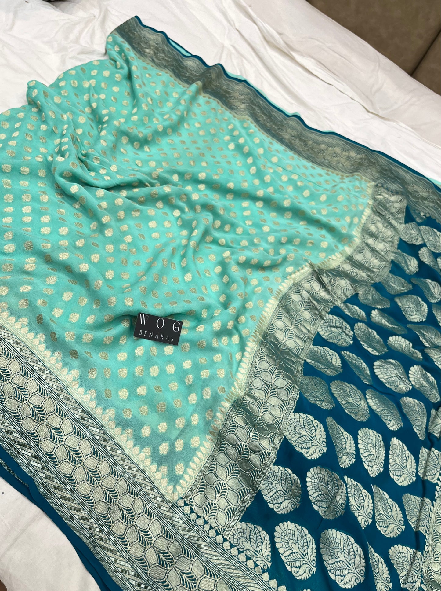 Khaddi Georgette Buti Saree In Aqua Blue