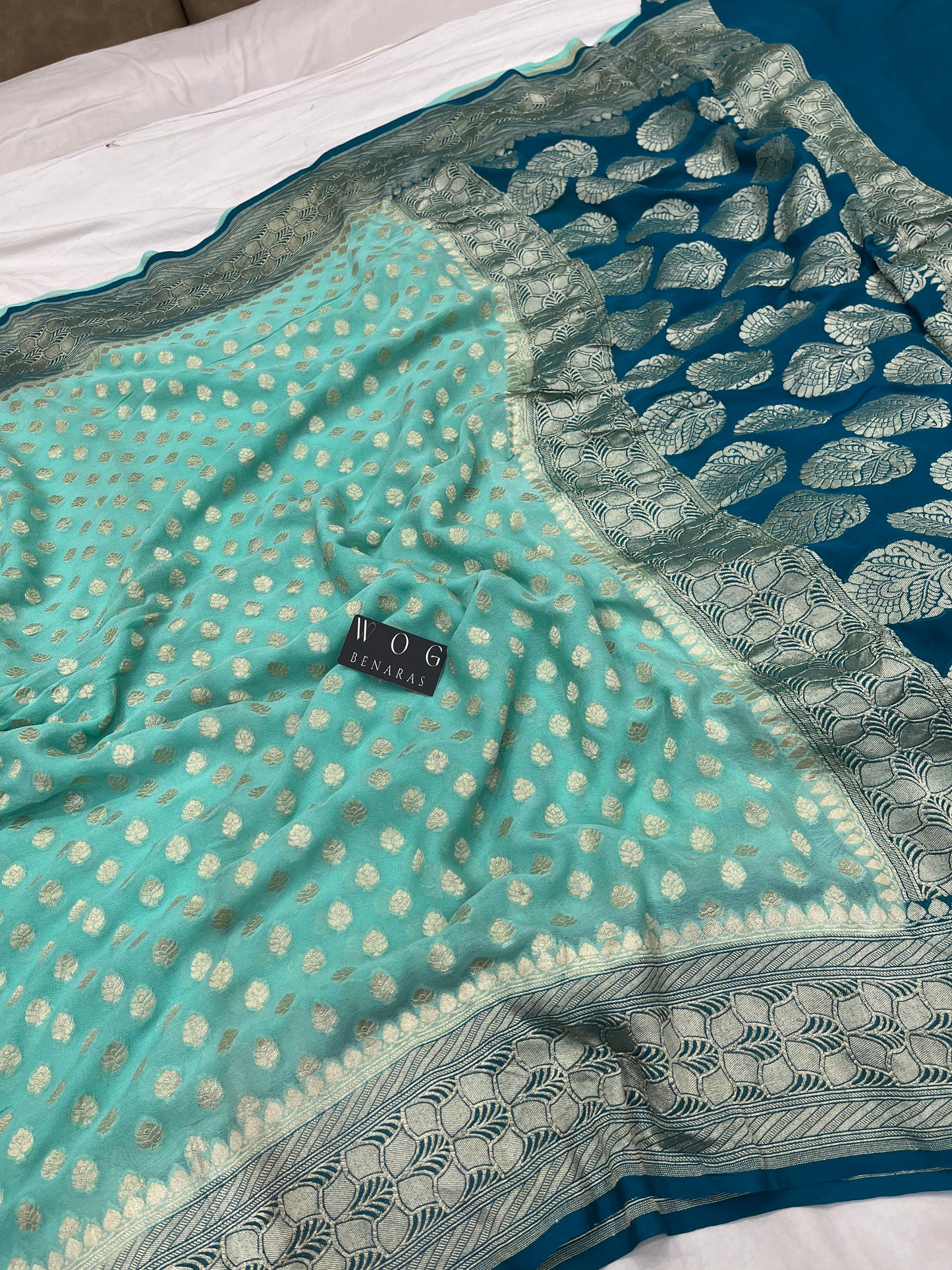 Khaddi Georgette Buti Saree In Aqua Blue