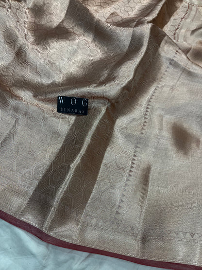 Pure Tissue Silk Tanchui In Red