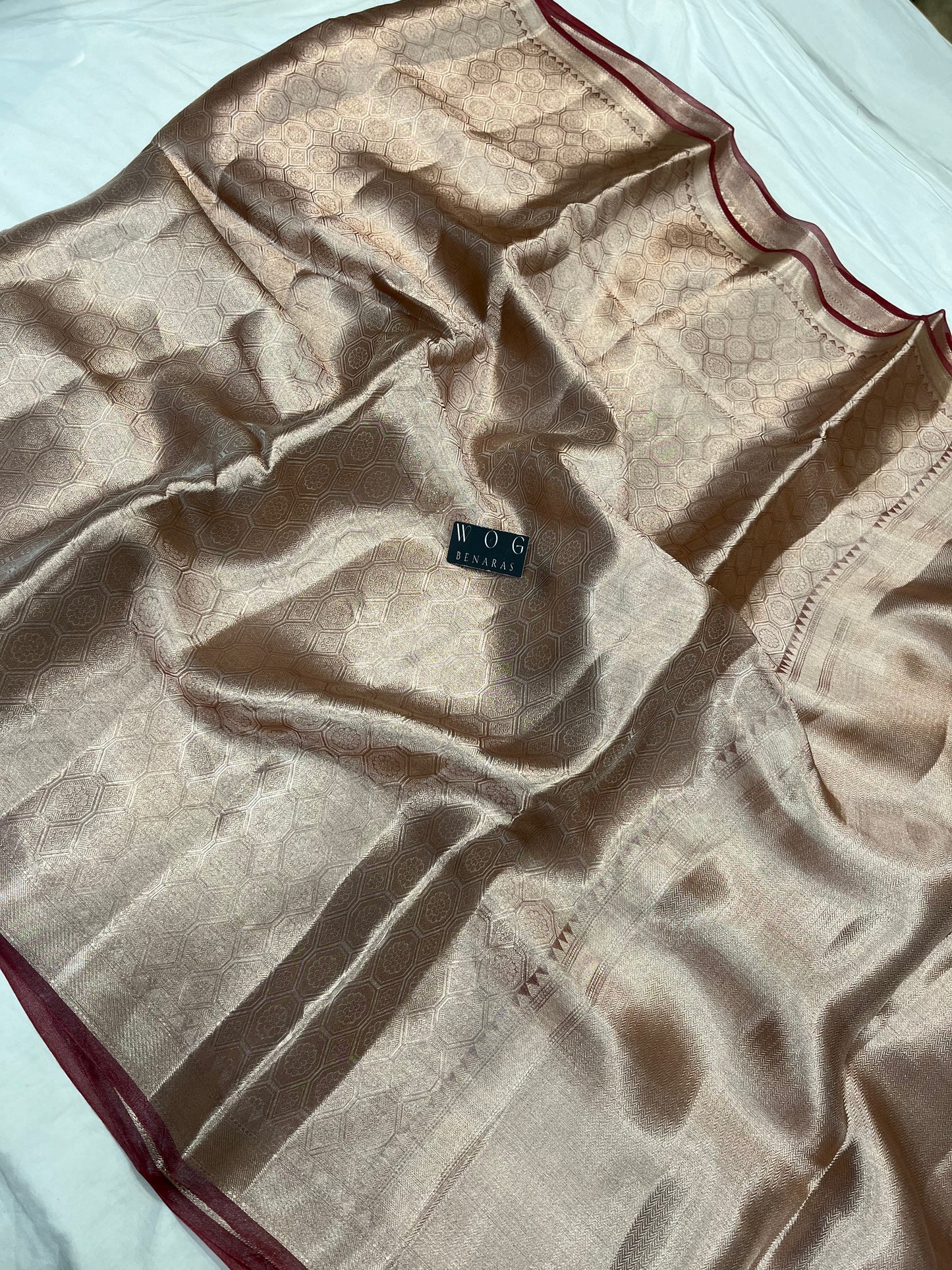 Pure Tissue Silk Tanchui In Red