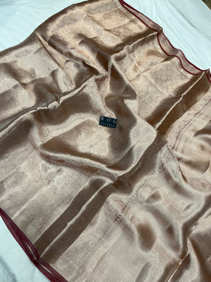 Pure Tissue Silk Tanchui In Red