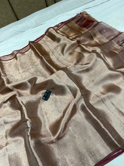 Pure Tissue Silk Tanchui In Red