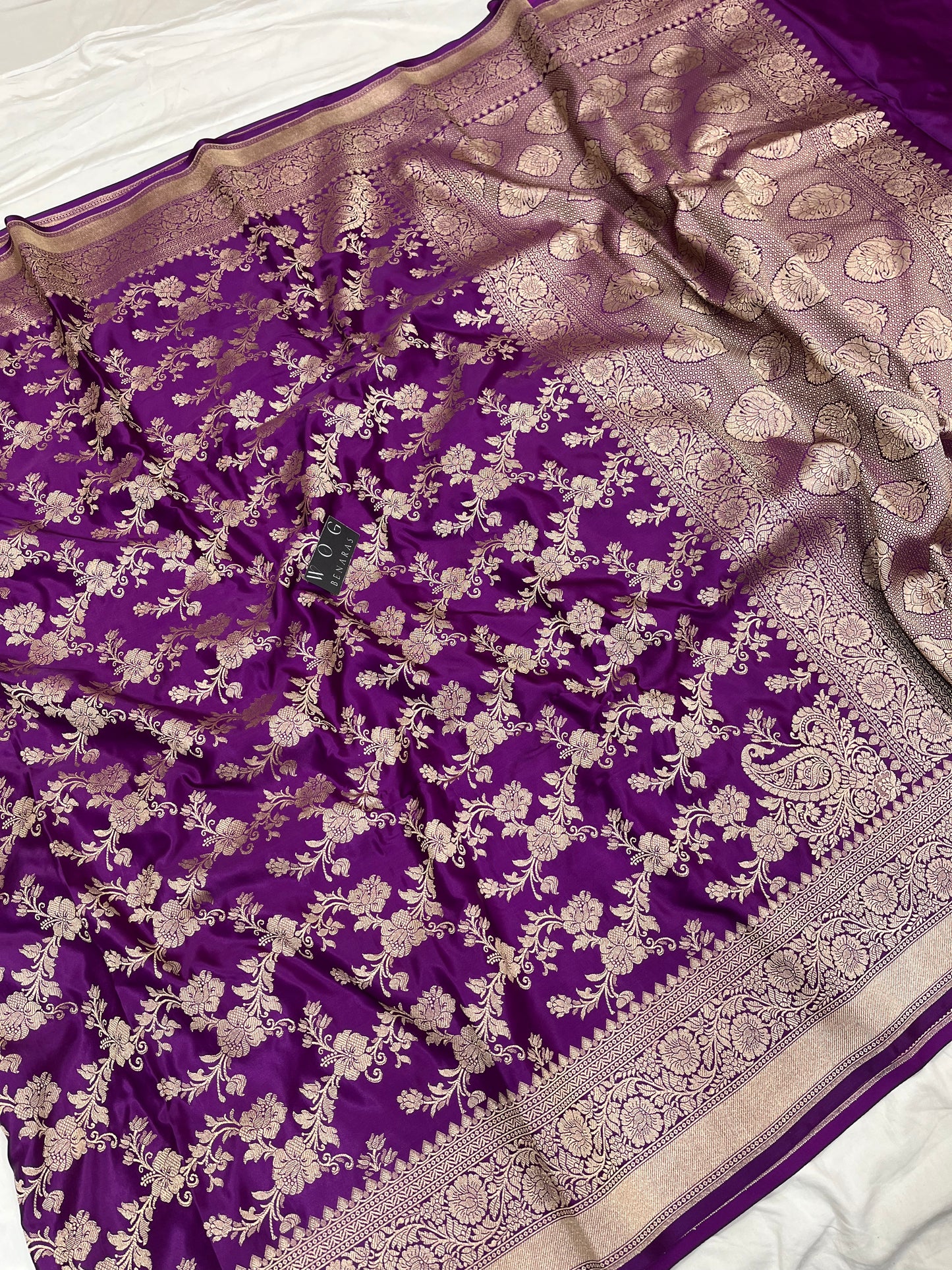 Mashru Jall Saree In Mergenta