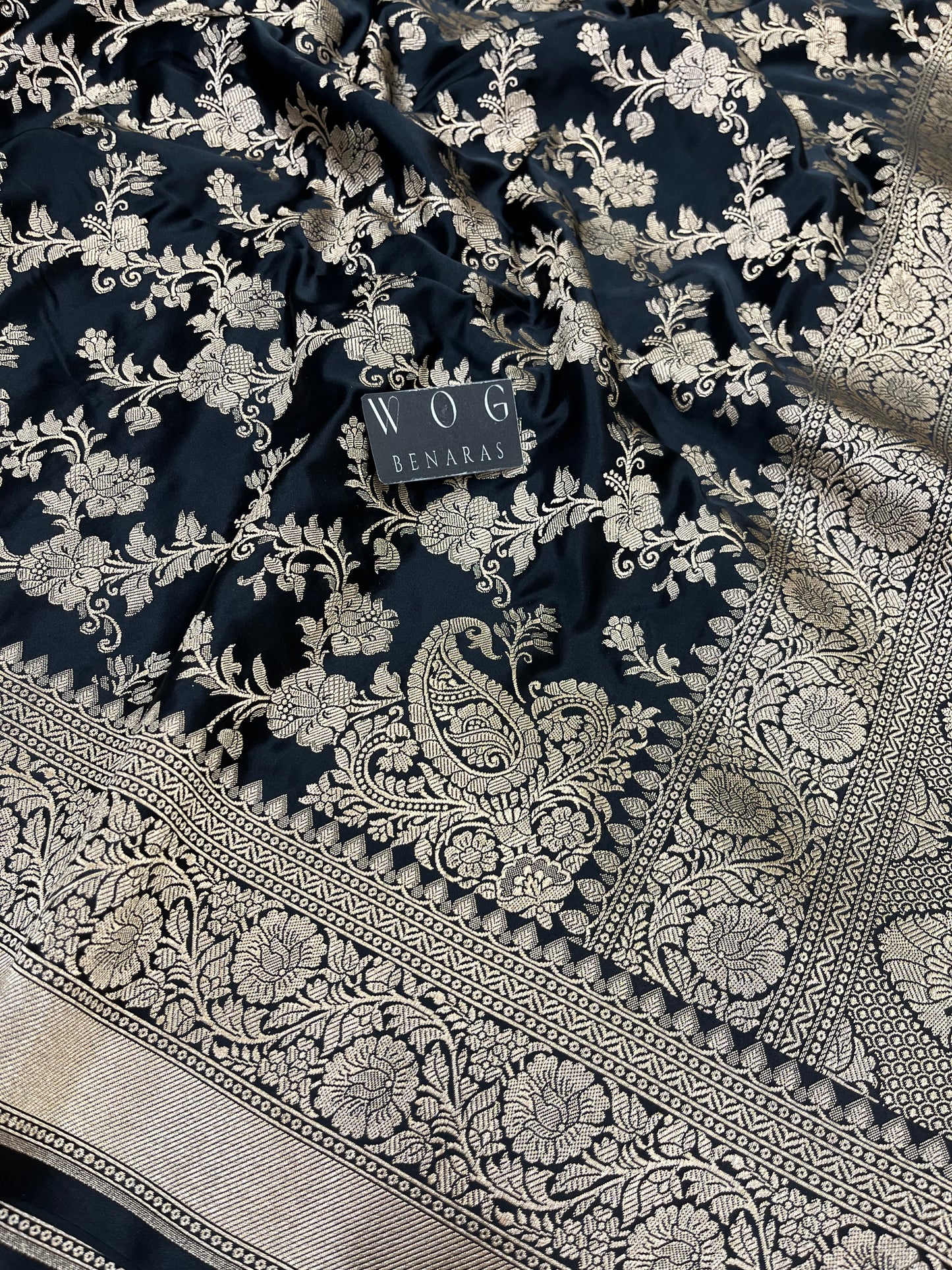 Mashru Jall Saree In Black