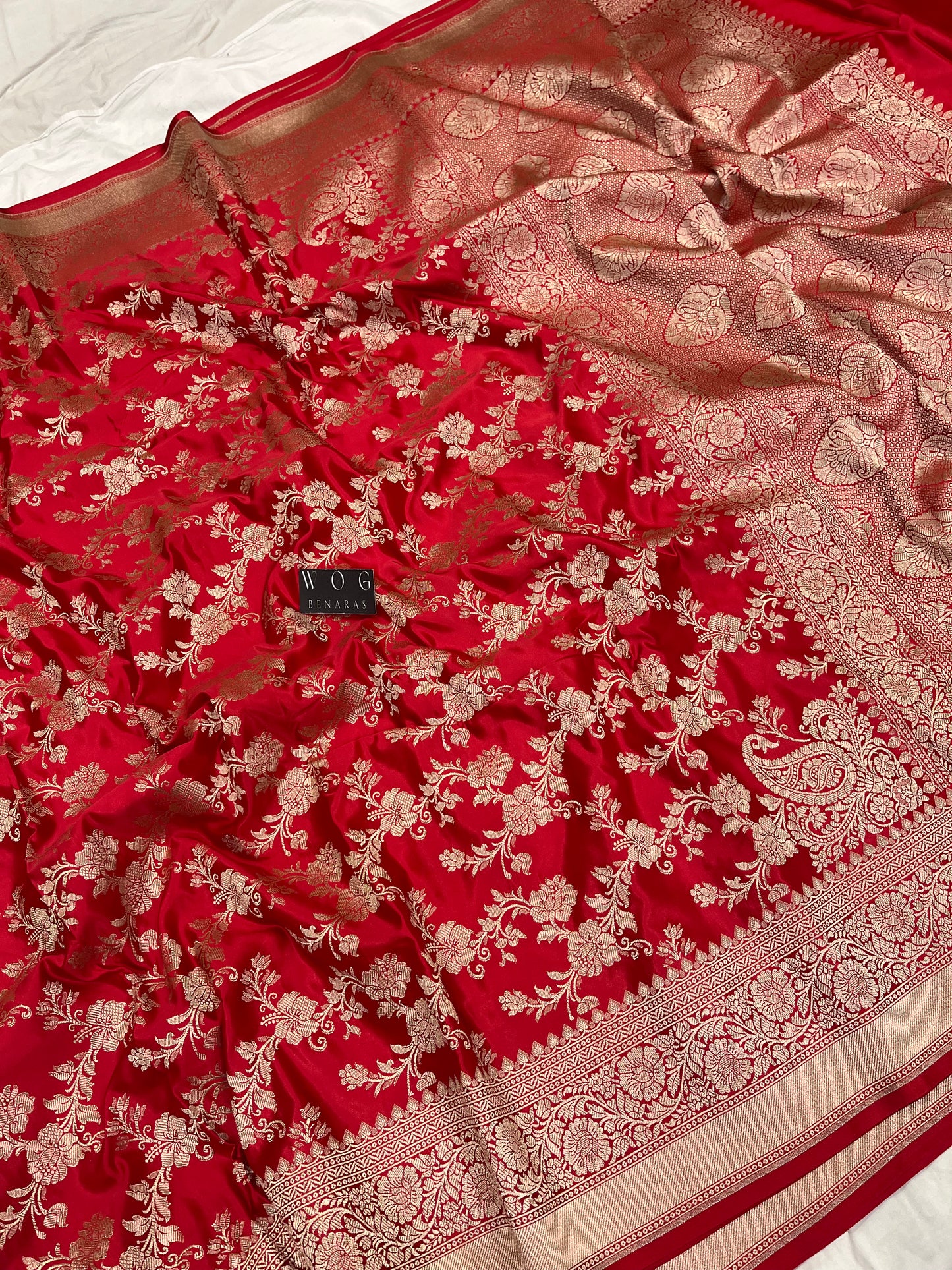 Mashru Jall Saree In Red