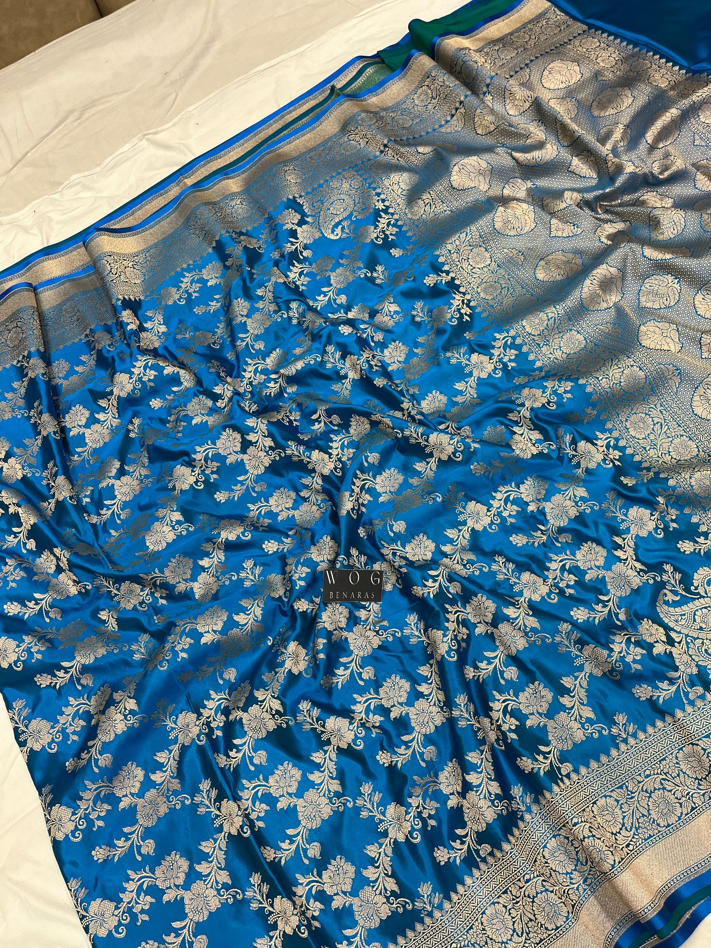 Mashru Jall Saree In Electric Blue