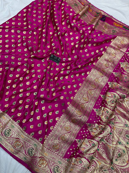 A Bridal Rani Banarasi Meenakari Buti with Handwork