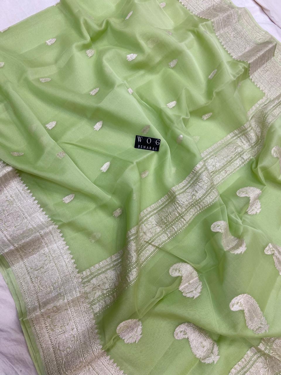 LIGHT PISTA HANDWOVEN KHADDI CHIFFON SAREE