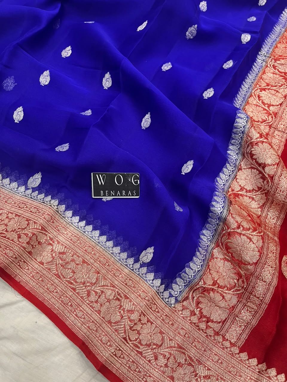 ROYAL & RED PURE HANDWOVEN KHADDI CHIFFON SAREE